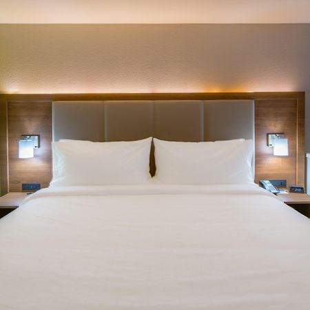Holiday Inn Express & Suites N Waco Area - West By Ihg Εξωτερικό φωτογραφία