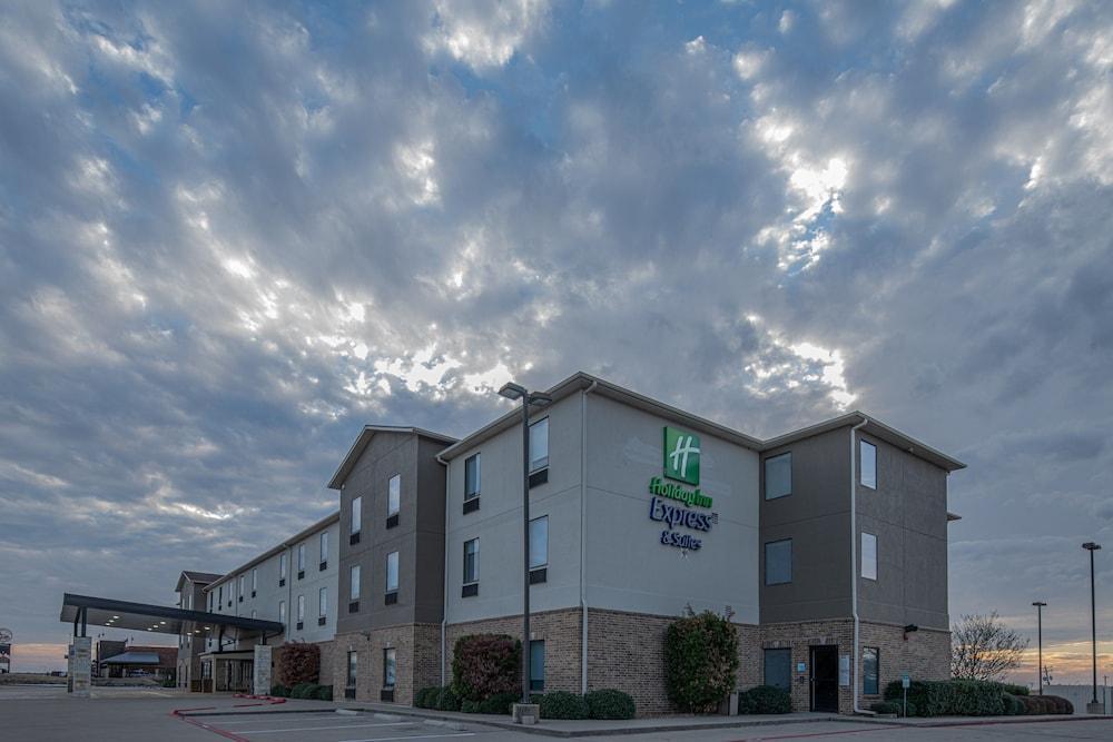 Holiday Inn Express & Suites N Waco Area - West By Ihg Εξωτερικό φωτογραφία