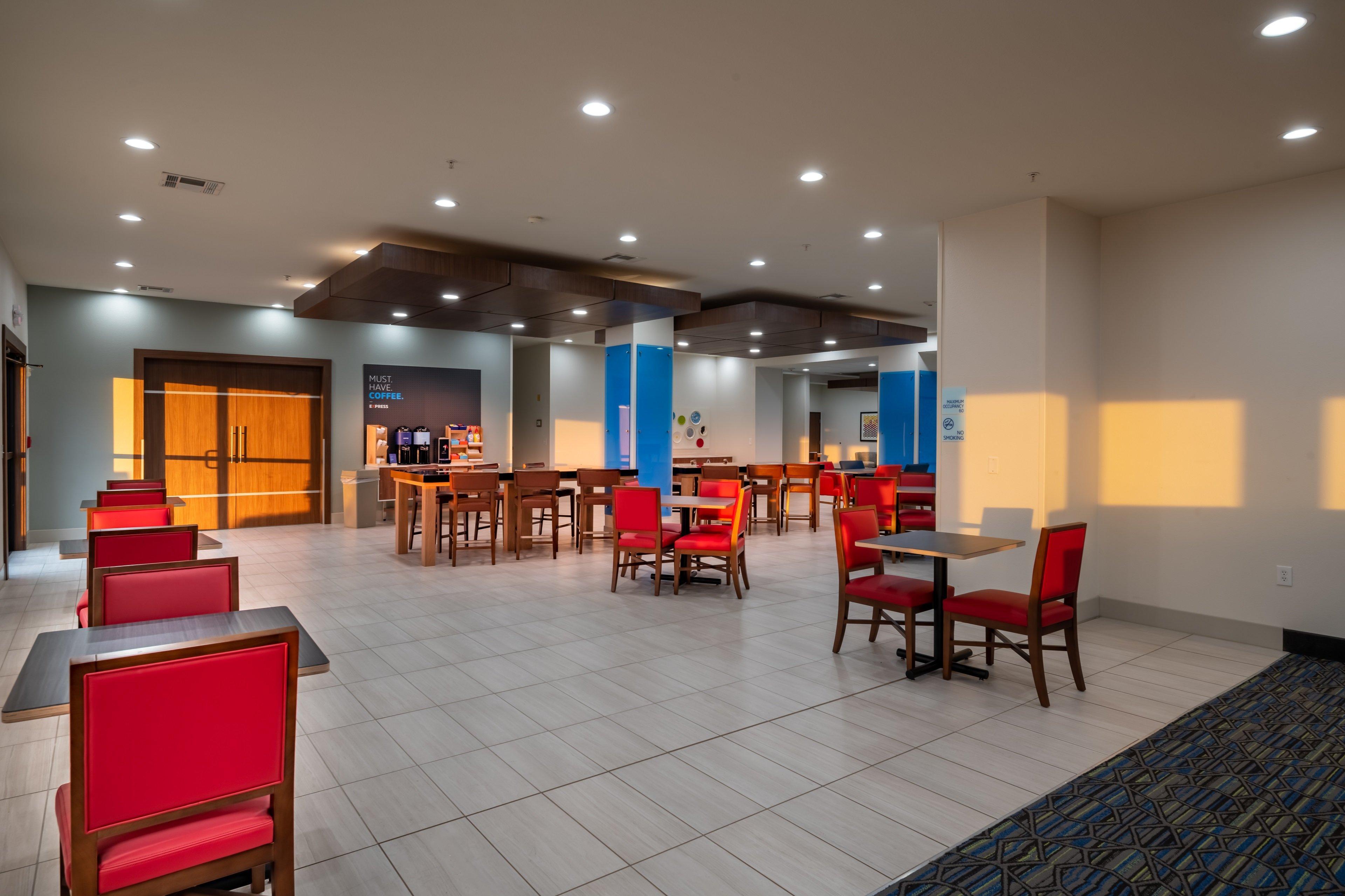 Holiday Inn Express & Suites N Waco Area - West By Ihg Εξωτερικό φωτογραφία