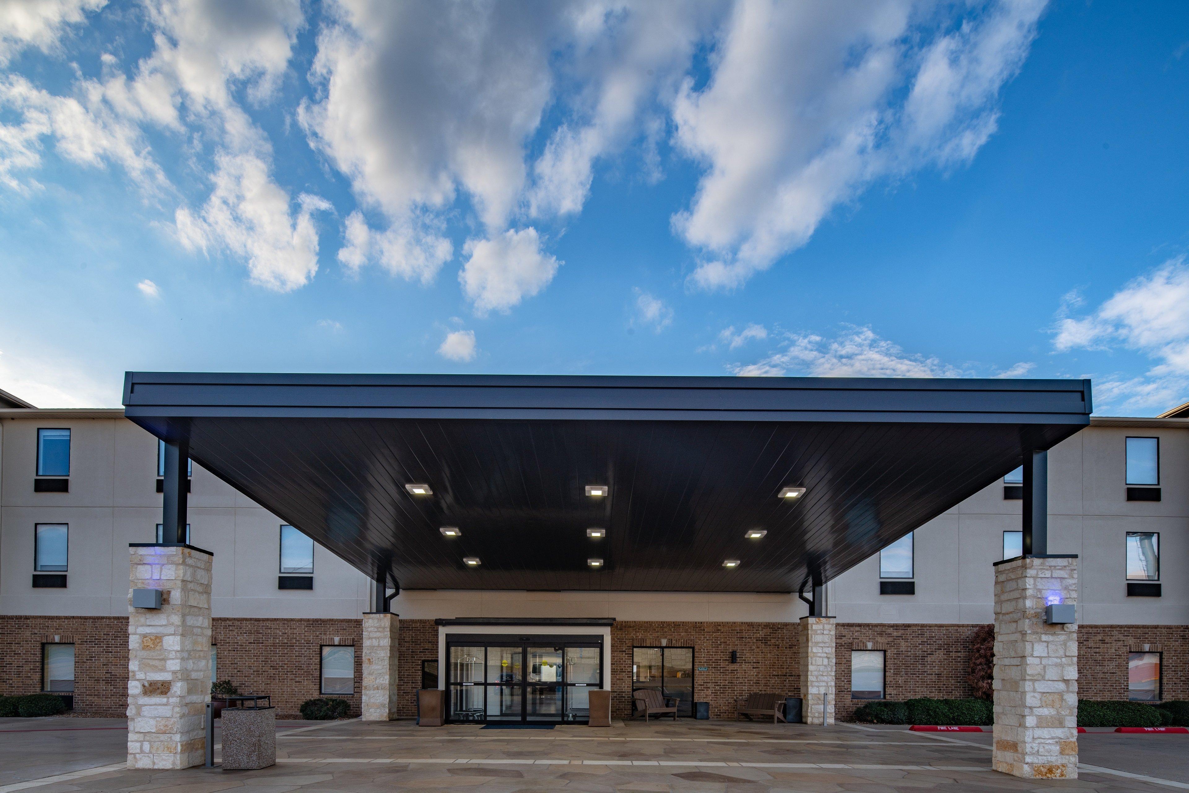 Holiday Inn Express & Suites N Waco Area - West By Ihg Εξωτερικό φωτογραφία