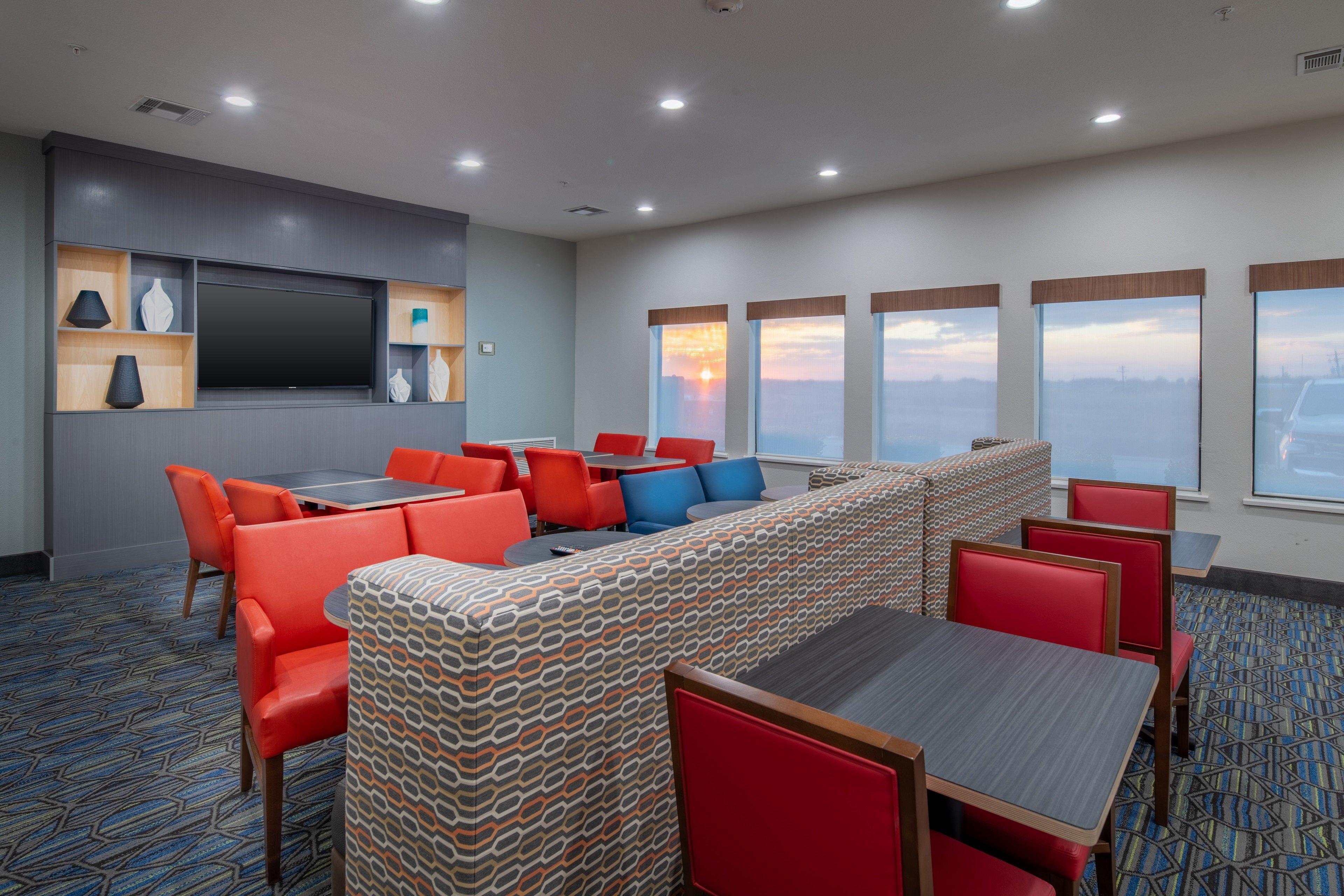 Holiday Inn Express & Suites N Waco Area - West By Ihg Εξωτερικό φωτογραφία