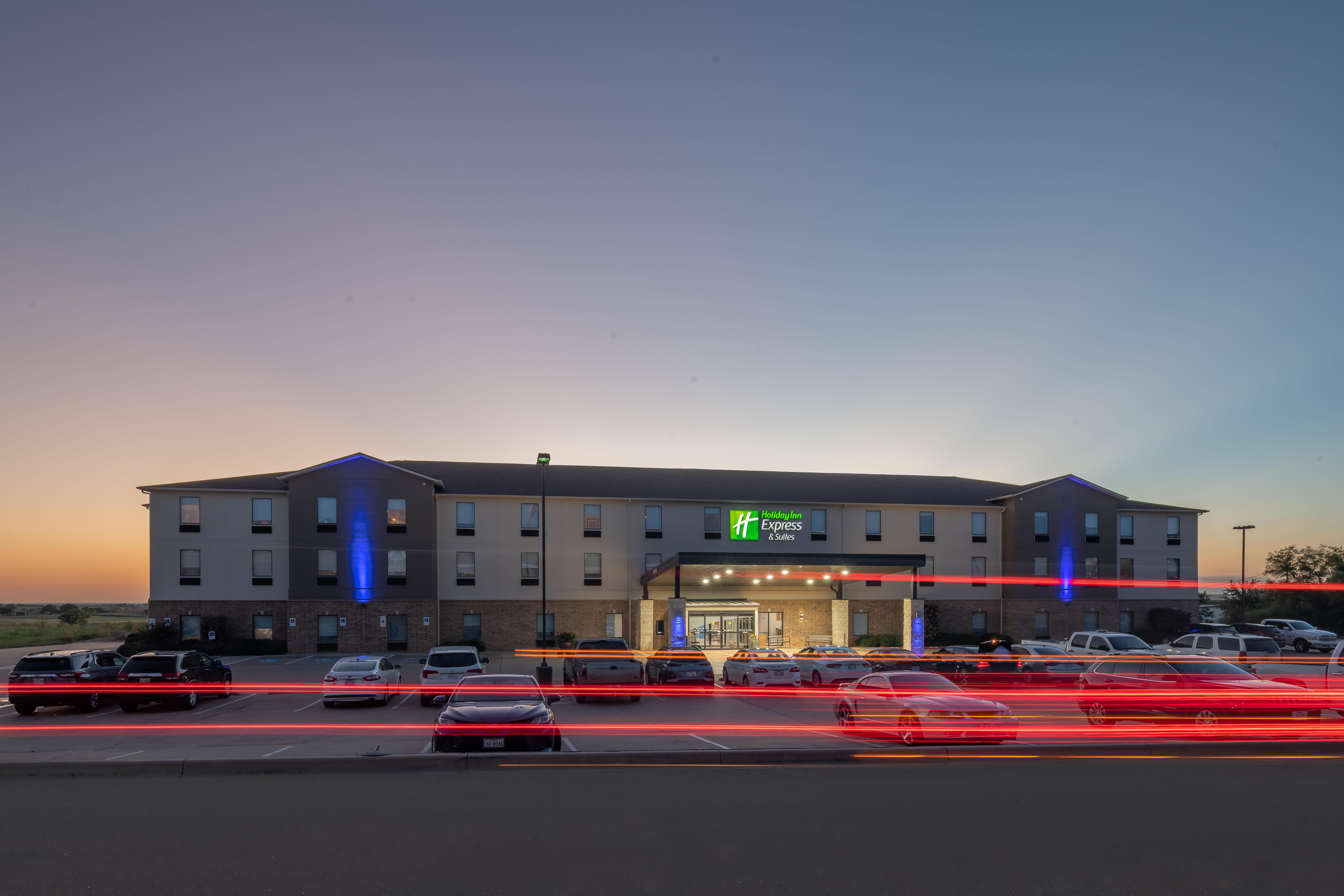 Holiday Inn Express & Suites N Waco Area - West By Ihg Εξωτερικό φωτογραφία