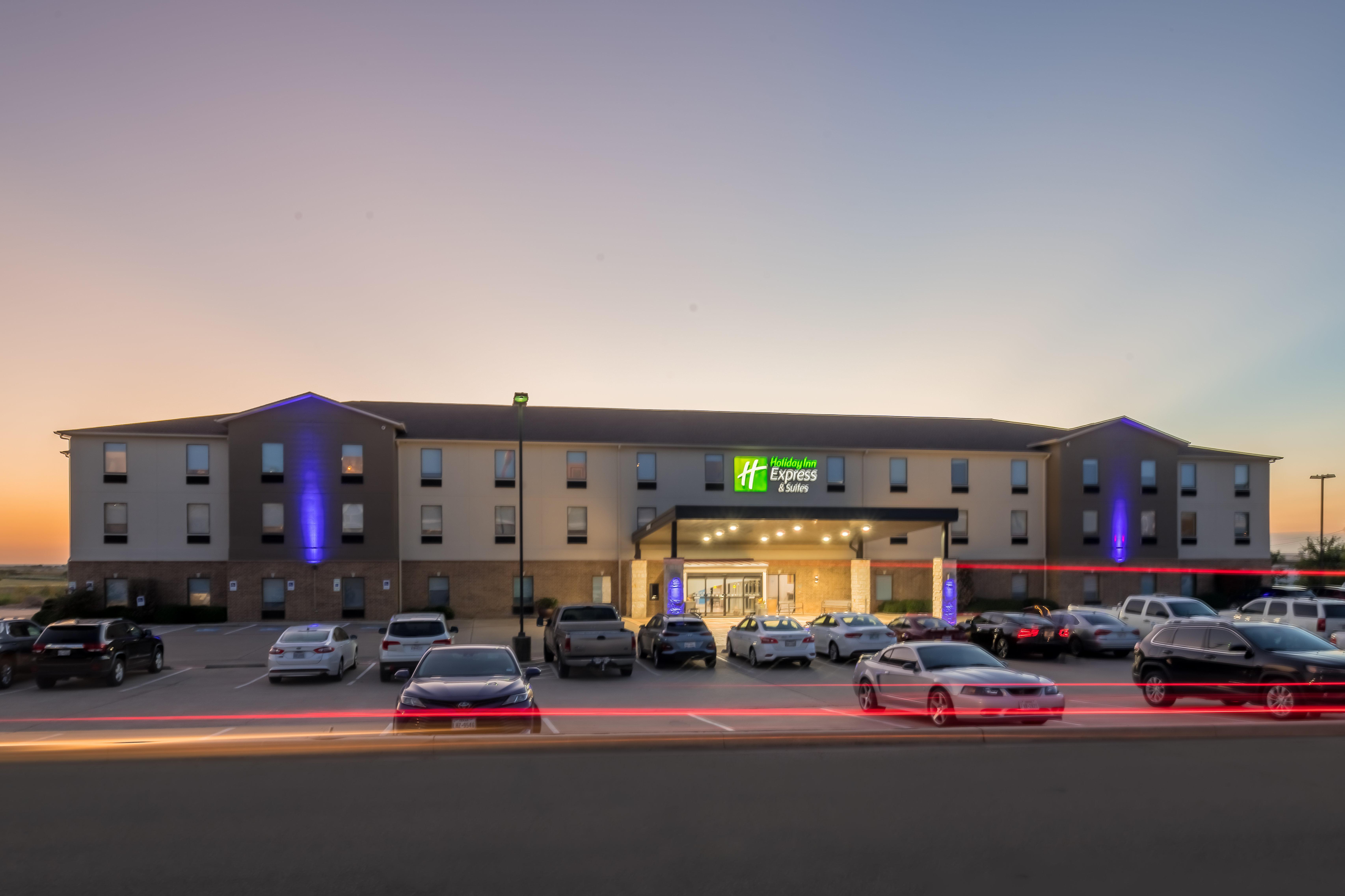 Holiday Inn Express & Suites N Waco Area - West By Ihg Εξωτερικό φωτογραφία